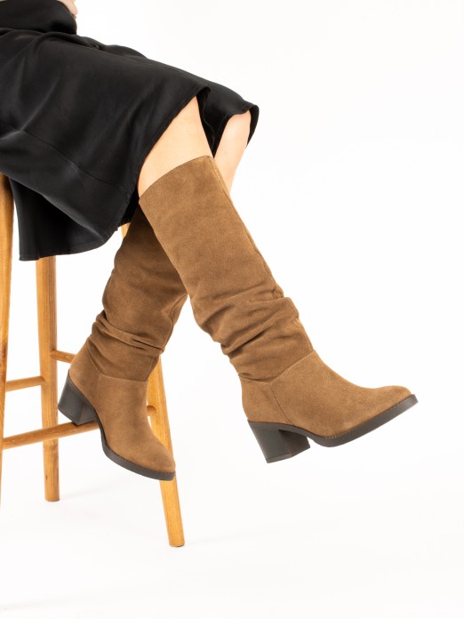 High-top suede boot
