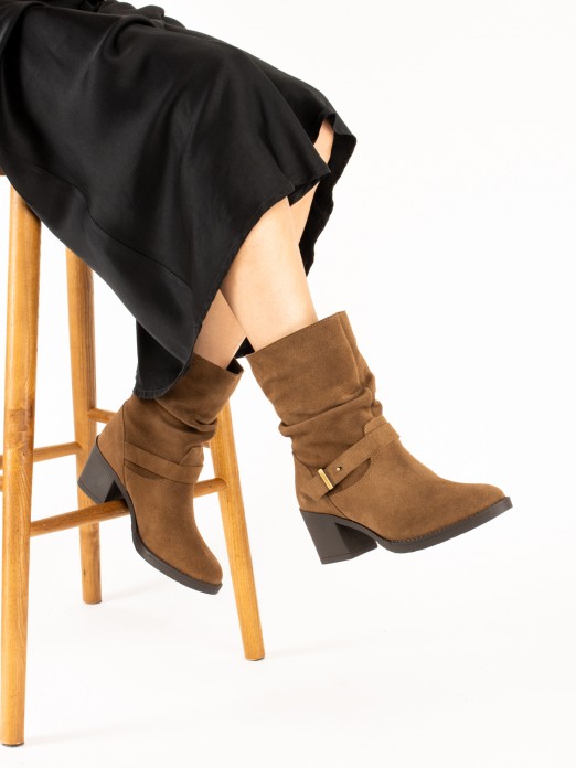 Women's Suede Boots with High Block Heel Women's Suede Boots with High Block Heel