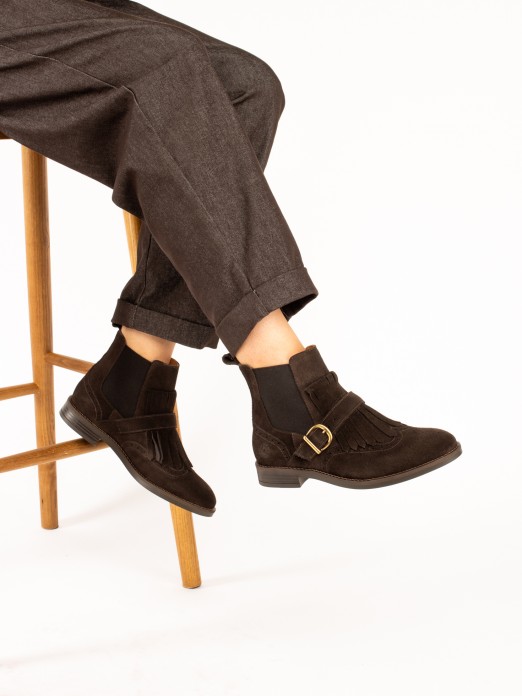 Suede Ankle Boots with Fringes and Buckle Suede Ankle Boots with Fringes and Buckle