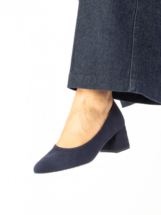 Suede High Heel Shoe Suede High Heel Shoe