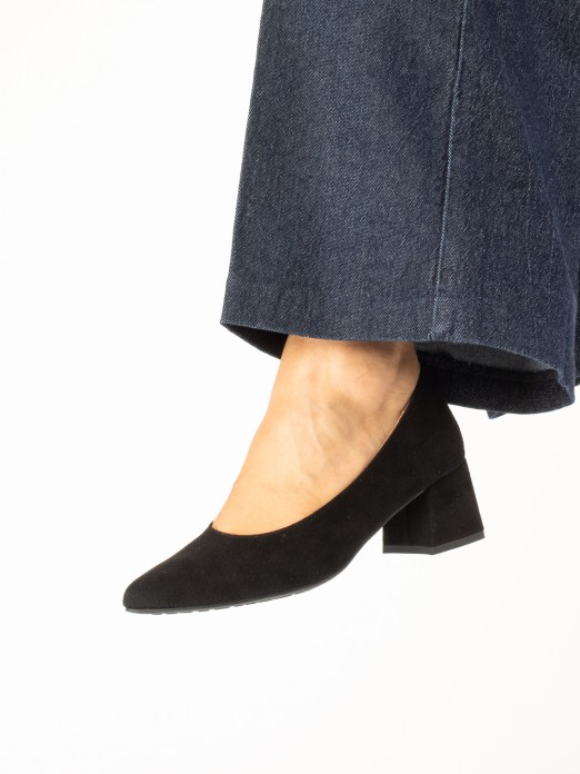 Suede High Heel Shoe Suede High Heel Shoe