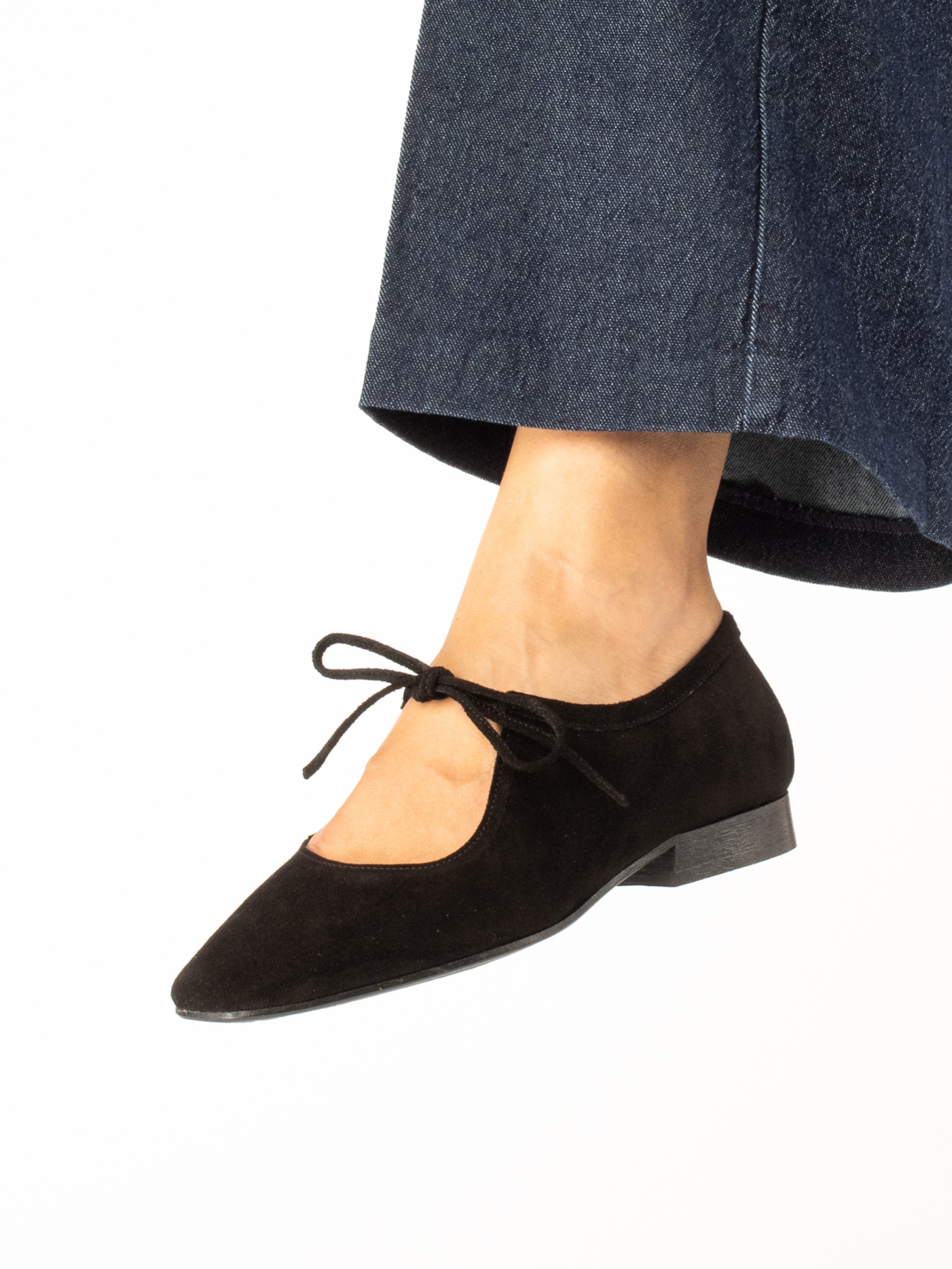 Suede Lace-Up Shoes