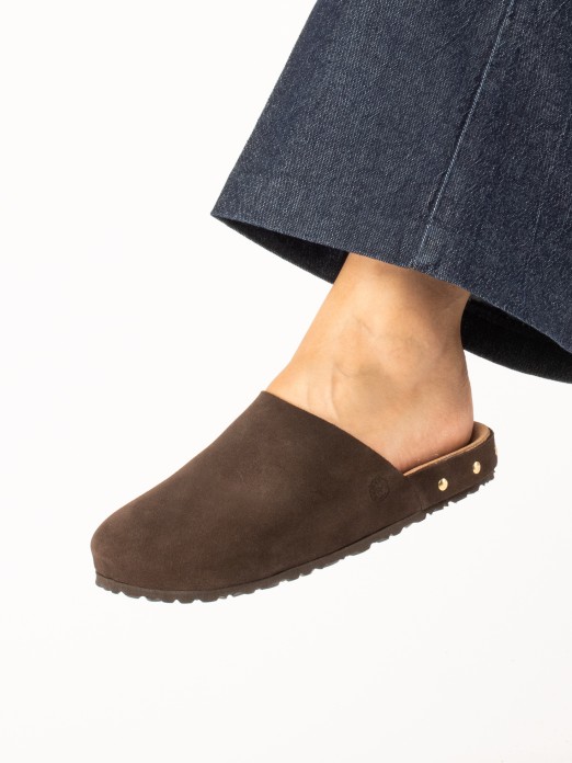 Bio suede clog with studs