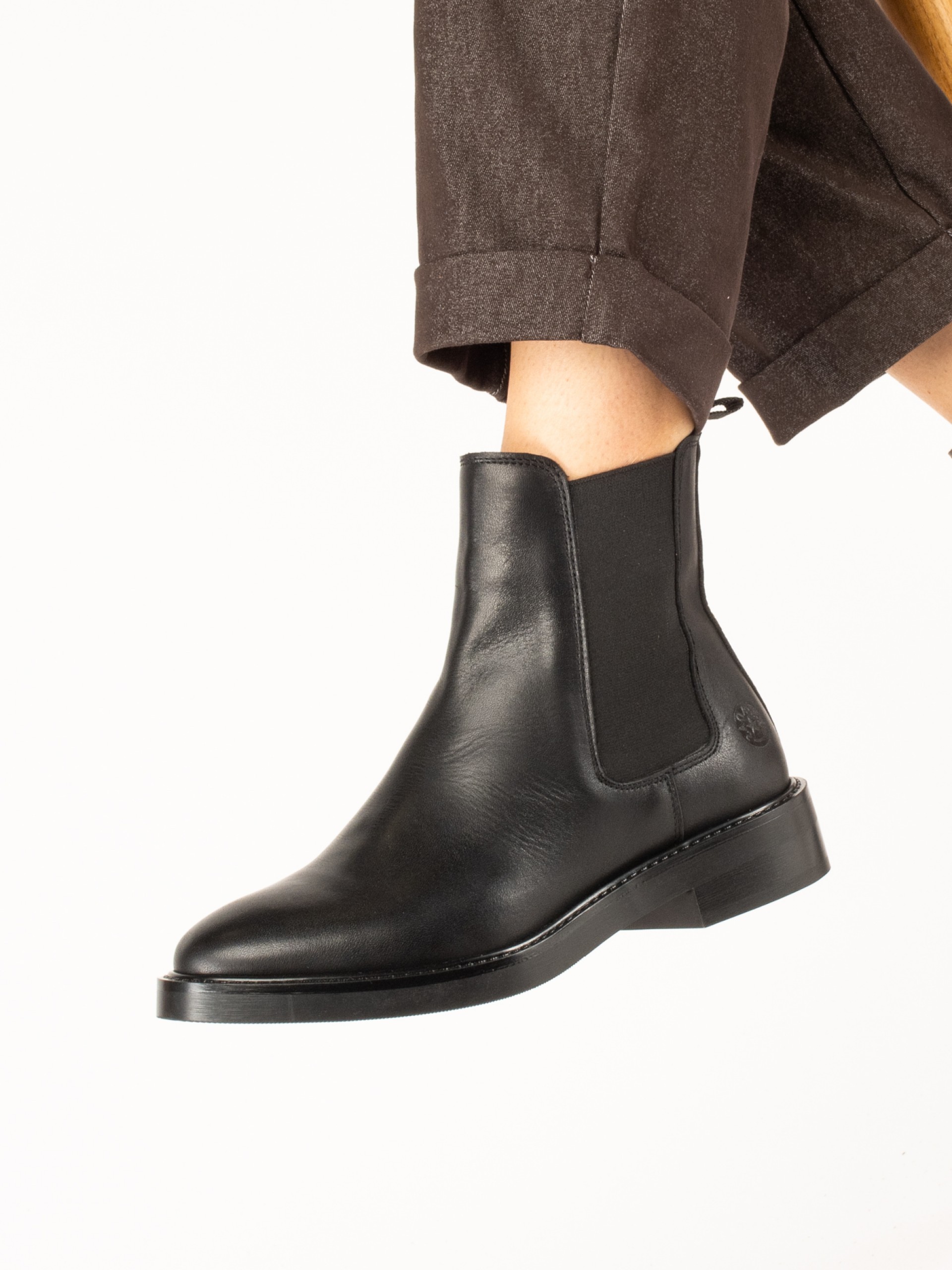 Chelsea Leather Ankle Boots