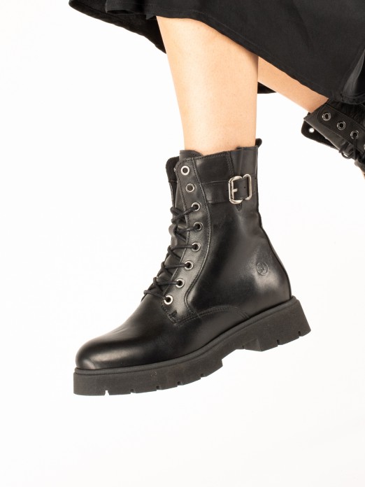 Leather Military Boots with Chunky Sole Leather Military Boots with Chunky Sole