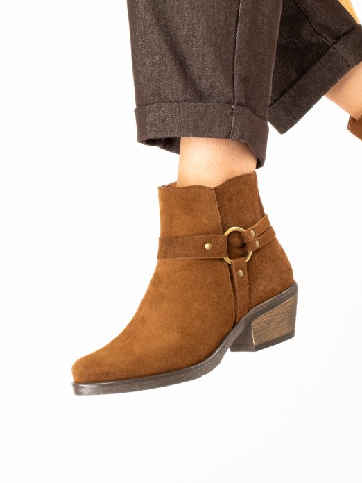 Suede Western Ankle Boots with Embellishment Suede Western Ankle Boots with Embellishment