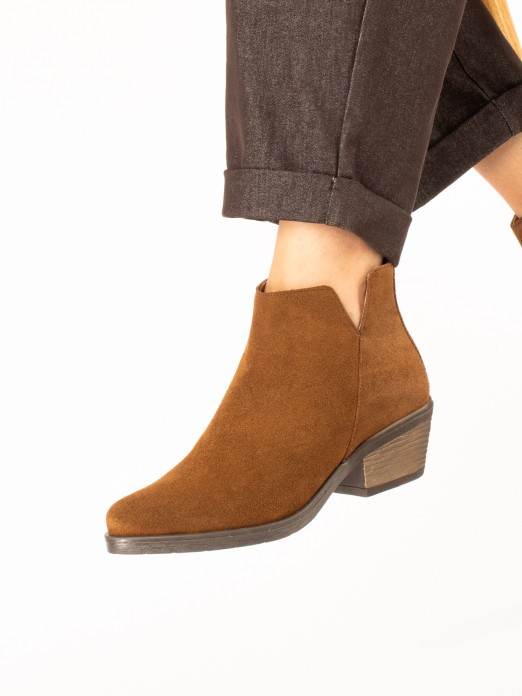 Suede Texan Ankle Boots Suede Texan Ankle Boots
