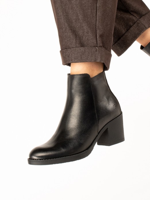 Plain Leather Ankle Boots Plain Leather Ankle Boots