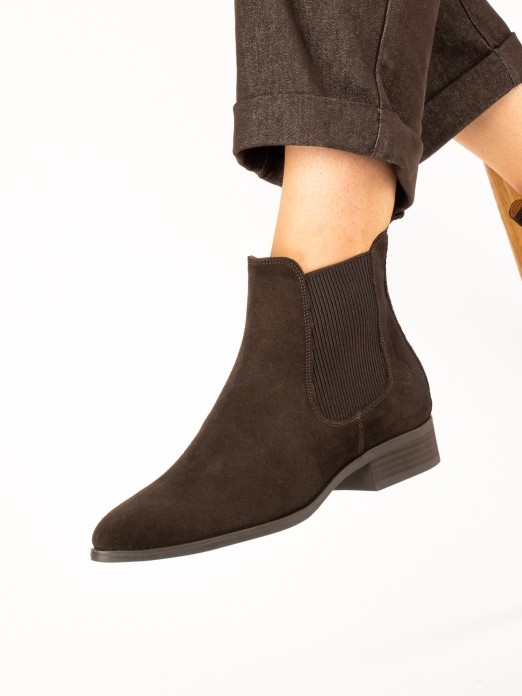Flat Suede Ankle Boots Flat Suede Ankle Boots