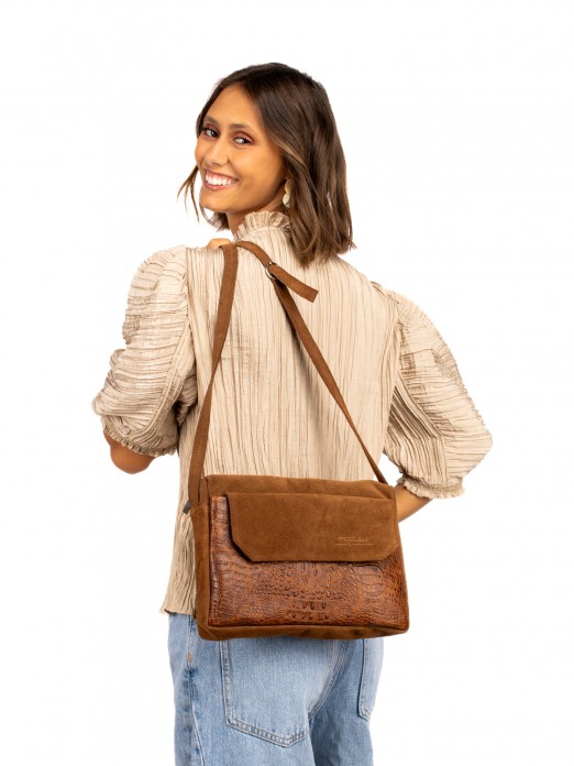 Shoulder bag in suede and crocodile leather. Shoulder bag in suede and crocodile leather.