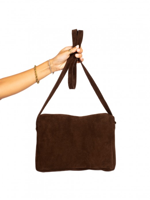 Shoulder bag in suede and crocodile leather. Shoulder bag in suede and crocodile leather.