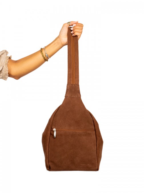 2-in-1 BagShoulder Bag & Backpack in suede