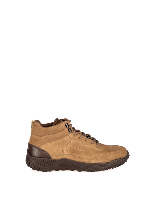 Bota de Homem em Camurça Bota de Homem em Camurça
