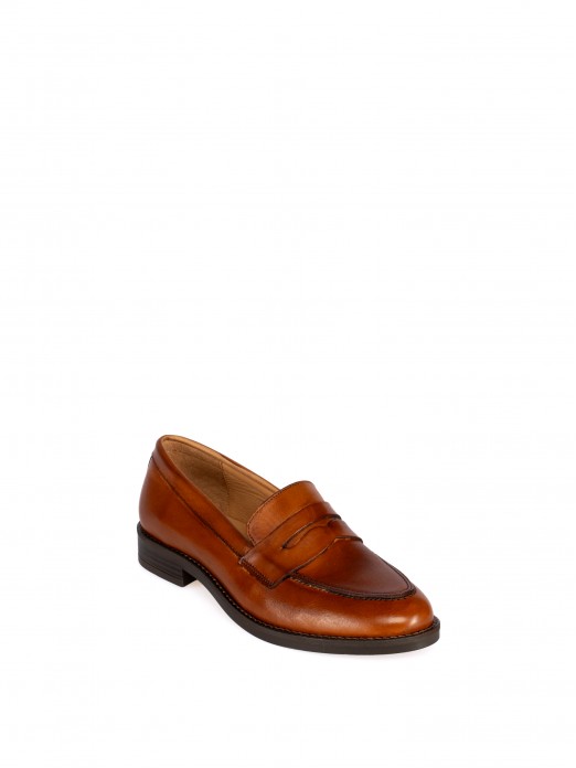 Mocassim cl�ssico em pele