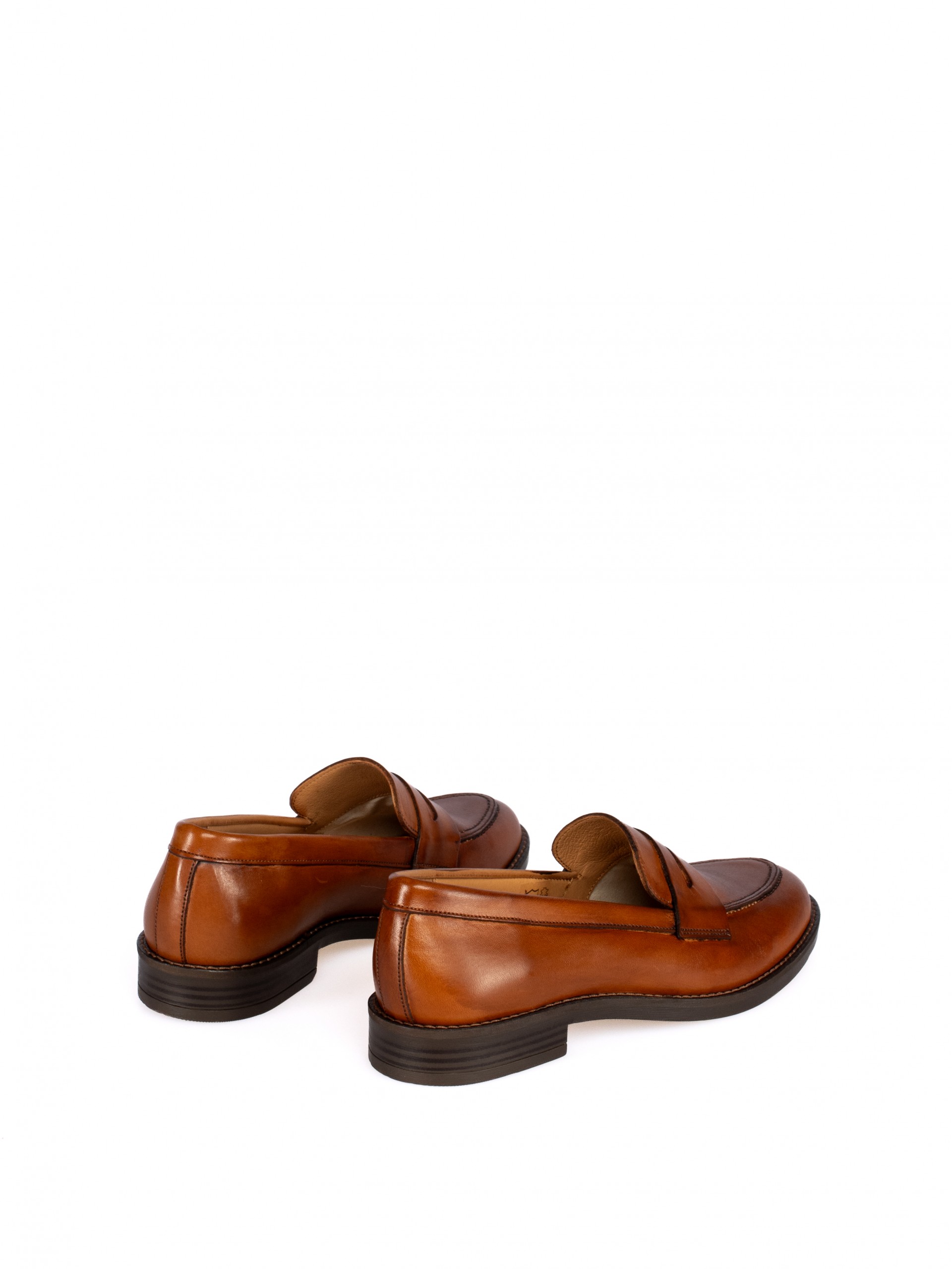 Mocassim clássico em pele